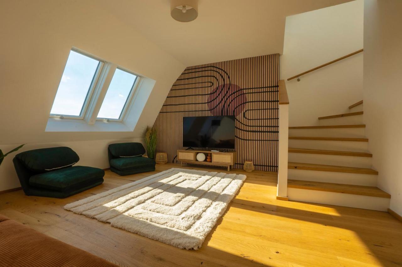 וינה Orestaliving - Penthouse In 2Nd District With View מראה חיצוני תמונה
