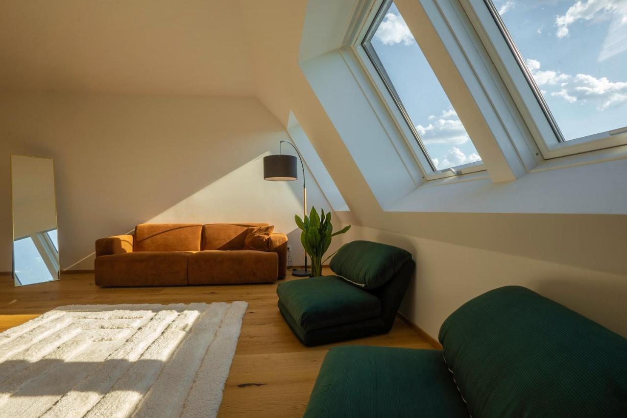 וינה Orestaliving - Penthouse In 2Nd District With View מראה חיצוני תמונה